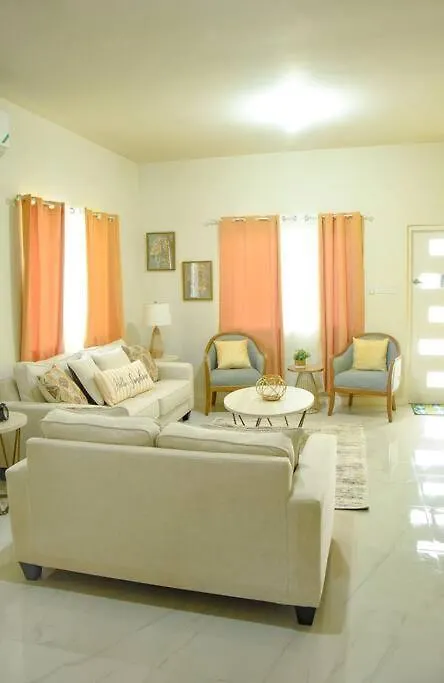 Lemonade Villa Negril Holiday home
